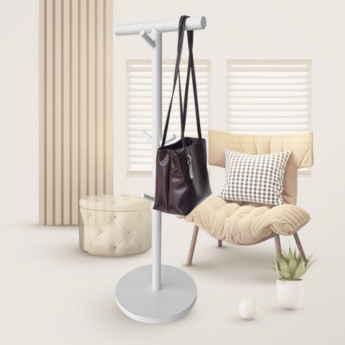 편리함과 스타일을 겸비한 가방걸이