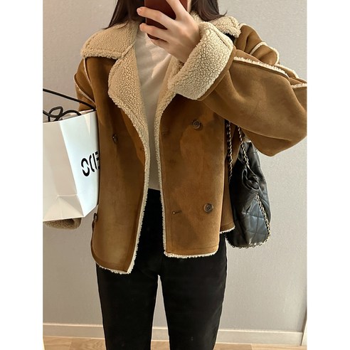 더재뉴 라쿤카라 무스탕자켓