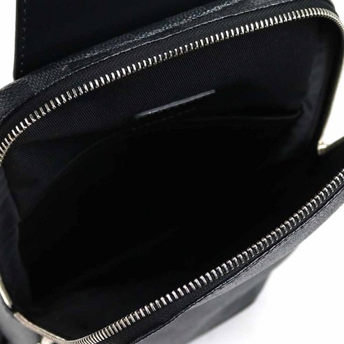 어깨에 자유를, 스타일에 포인트를 - 다미에 그라파이트 에비뉴 슬링백