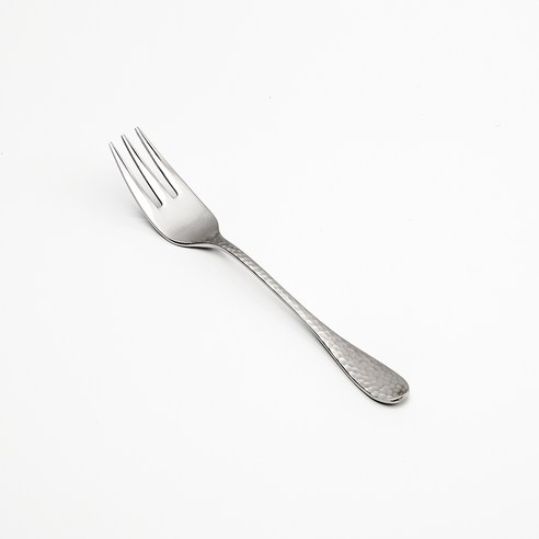 우아함과 실용성을 겸비한 디저트 테이블의 완성