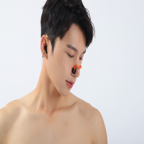 포커스 이어핏 맞춤형 귀마개로 고막을 보호하고 수영의 세계를 즐기세요