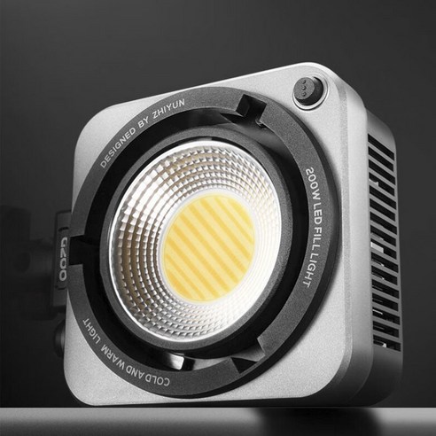 빛으로 완성하는 당신의 순간, 지윤 300W 라이트 스탠다드 블랙