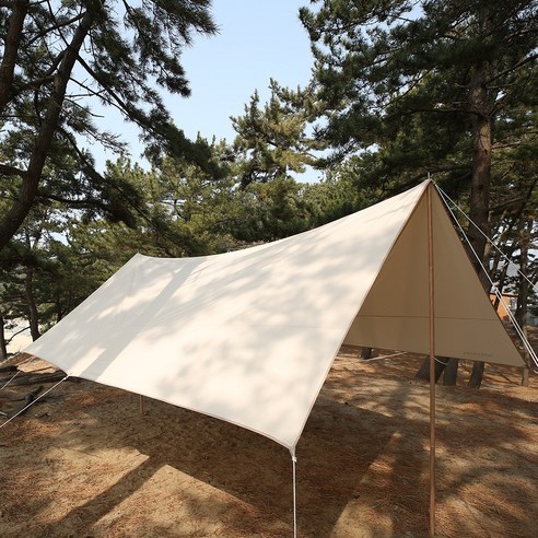 슈퍼 쉐이드 면타프: 감성 캠핑을 완성하는 시원한 그늘