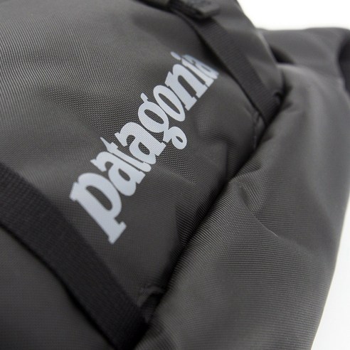 가볍게 떠나고 싶을 때, 파타고니아 아톰 슬링백 8L