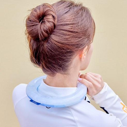 프롬비 아이스볼 넥쿨러: 스타일과 시원함을 동시에!