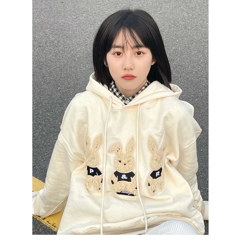 오버핏 기모 맨투맨 겨울 가을 루즈핏 라운드 레터링 도톰 제이플로우 오버핏 기모 맨투맨 겨울 가을 루즈핏 라운드 레터링 도톰 제이플로우