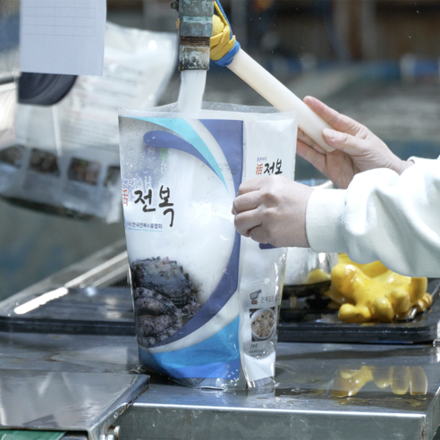 청정해역에서 자란 신선한 완도전복 섬전복, 집에서 즐기는 바다의 진미