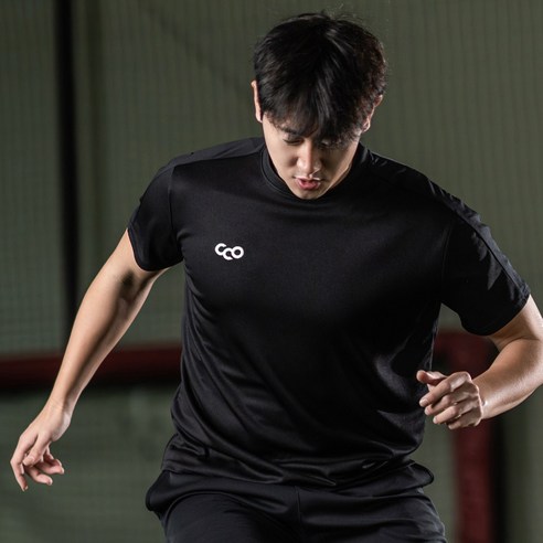 칼치오 축구 반팔티: 퍼포먼스와 스타일을 모두 담은 궁극의 트레이닝 파트너 칼치오