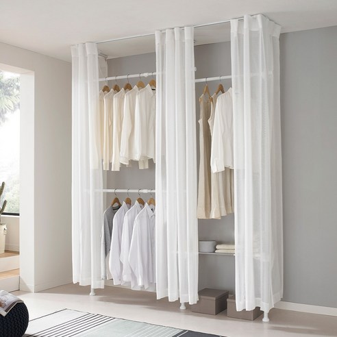 이지온 드레스룸 시스템으로 스타일과 실용성을 겸비한 나만의 드레스룸을 완성하세요.