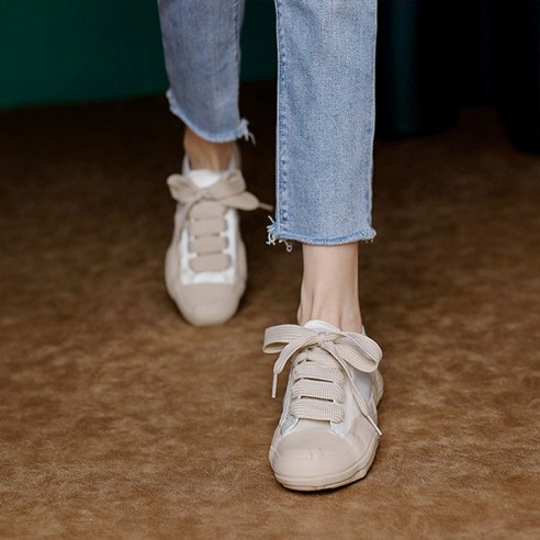 나이키런닝화  feminine rich balm sneakers