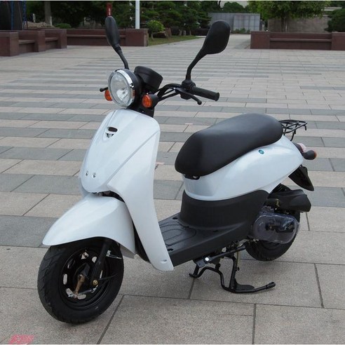 50cc 스쿠터: 당신의 일상을 특별하게 만들어 줄 클래식 바이크의 매력
