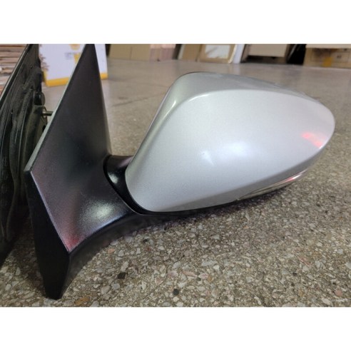 아반테MD 백미러 중고품, 은색, 8핀 타입, 구형 아반테MD 호환, 부품 불량 반품 교환