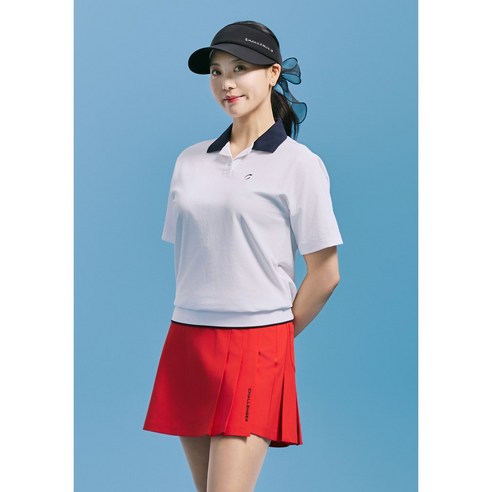 데일리룩 고민 끝! PQ소재 배색 오픈 카라 반팔 티셔츠로 스타일과 편안함을 동시에!