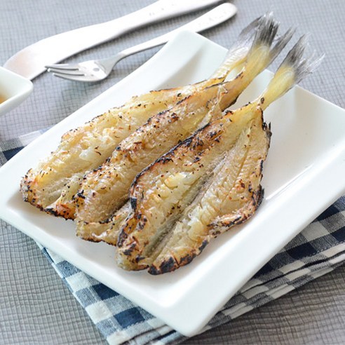 깊어가는 풍미, 추억을 되살리는 해맑은푸드 반건조 노가리