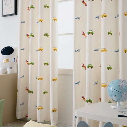 꿈결 같은 아이 방을 위한 마법, 사라하우스 아이방 가리개 커튼