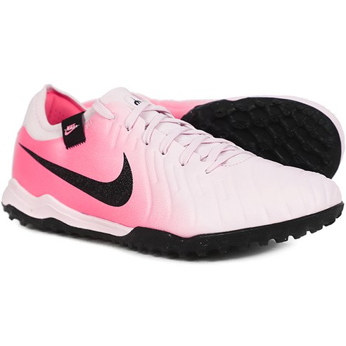 발 끝에 전해지는 마법, 나이키 티엠포 레전드 10 프로 TF로 완성하는 완벽한 플레이 나이키티엠포레전드10프로tf