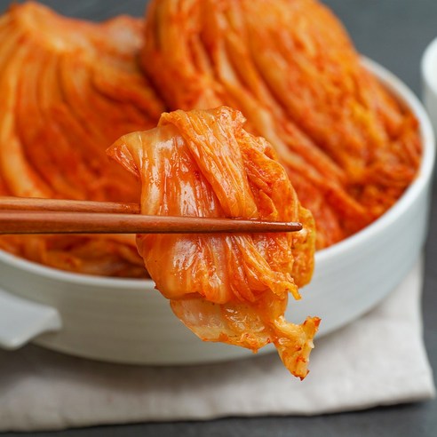 깊은 숙성과정을 거친 맛있고 풍부한 향과 맛의 [HACCP] 국내산 전라도식 숙성 묵은지