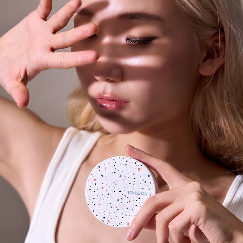 자연스러운 톤업과 피부 보호를 동시에