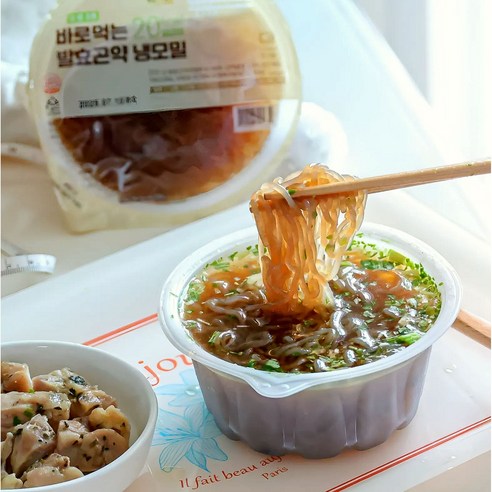 가볍고 건강하게 즐기는 여름의 맛, 발효곤약 냉모밀