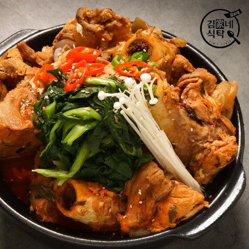 김가네 식탁 사골뼈 감자탕 4.7kg (6-8인분)/국내산 돼지뼈, 3개