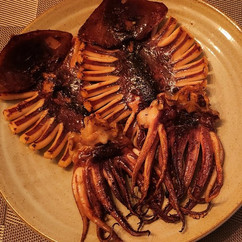 신선하고 합리적인 가격의 구룡포 직송 반건조 오징어 피데기