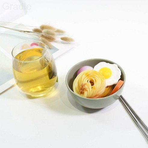 주방에 감도는 은은한 안개의 향기, A5 밀레아민 식기