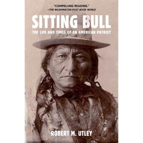 Sitting Bull: The Life and Times of an American Patriot Paperback, Holt McDougal, English, 9780805088304