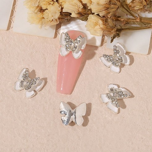 클래식네일 코어다이아 나비 네일파츠 12x13mm 젤네일아트재료, 10개, 실버(2662)