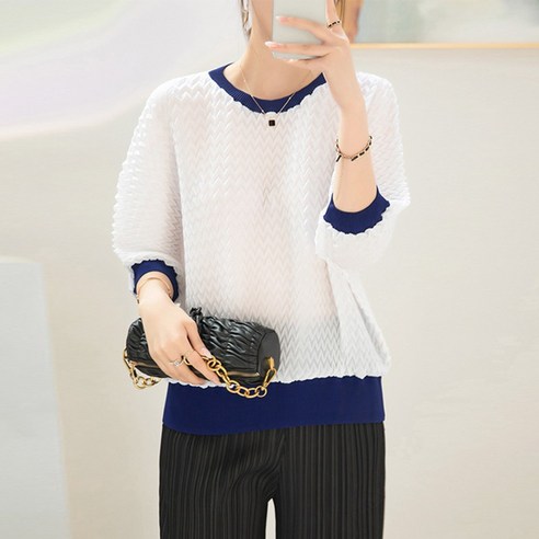 플리츠유 브이 반팔 입체 플리츠 티 마담 주름 여성 엄마 선물 중년 여름 플리츠미가디건 12 플리츠무드 PLEATS 하일라 시보리 플리츠 티셔츠