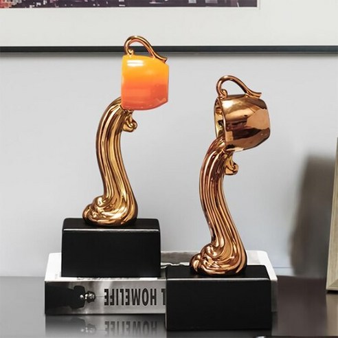 카페 인테리어의 완벽한 터치