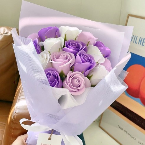 고급스러움, 지속 가능성, 다재다능성이 조화된 래프유 돈 꽃다발 장미 비누꽃
