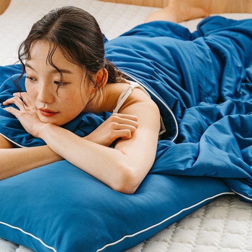 시원하고 편안한 수면을 위한 쿨링 냉감 여름이불 세트