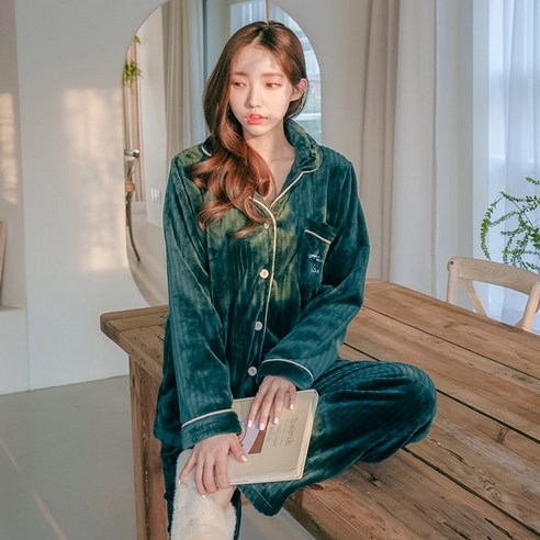 말랑마쥬 시그니쳐 융기모 극세사 커플 수면잠옷세트 파자마