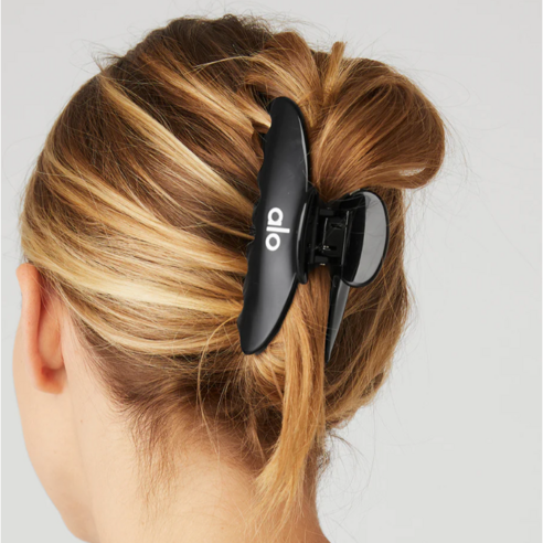 알로요가 클로우클립: 시간을 초월하는 우아함과 기능성의 조화 알로집게핀