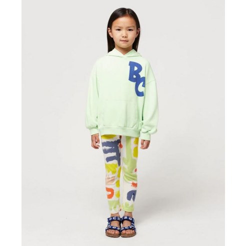 어린이의 상상력과 창의력을 자극하는 카니발 테마 레깅스