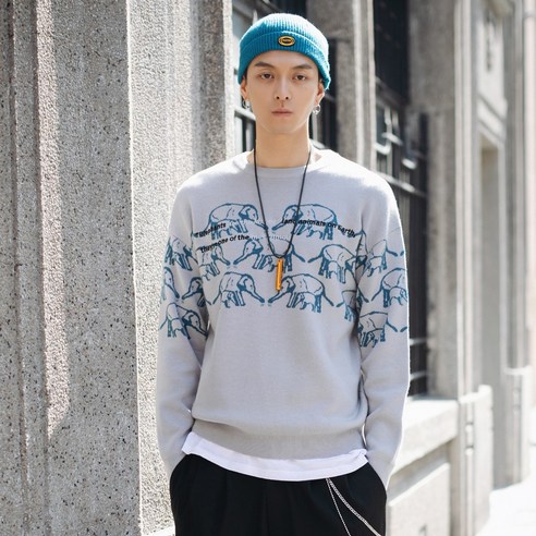 가을 새로운 패션 브랜드 스웨터 남자 한국 스타일 유행 수 놓은 스웨터 남자 패션 청소년 라운드 넥 기본 셔츠