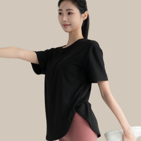 루나인 찰랑 슬림핏 반팔티: 편안함과 스타일을 위한 필수 아이템