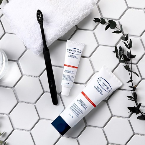 밝고 건강한 미소를 위한 천연 성분 기반 잇몸치약 세트