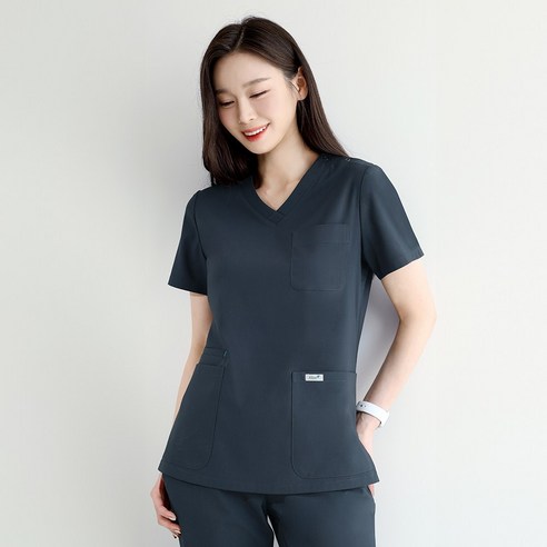 굿유 조이 프린트 간호복: 편안함과 스타일을 겸비한 의료 현장의 동반자