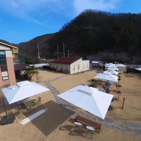 당신의 공간에 특별한 가치를 더하는 노틈 프리미엄 대형 파라솔