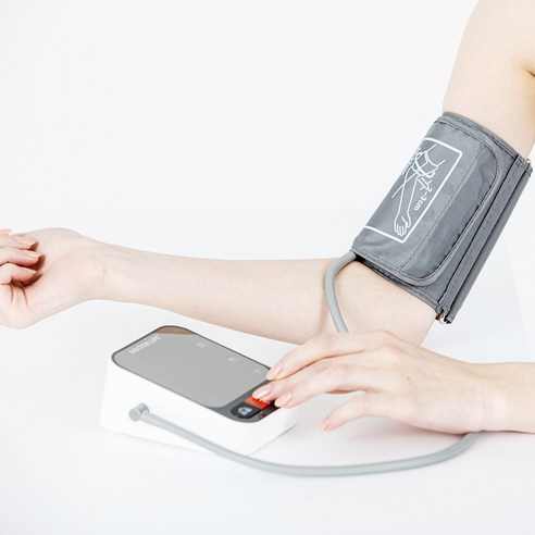 정확한 혈압 측정을 위한 가정용 필수품