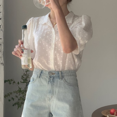 시즌, 상관없이 어디든 잘 어울리는 데일리 블라우스