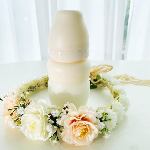 밤중 수유와 젖병 전쟁에서 해방! 앙뽀 실리콘 젖병으로 육아의 질을 높여보세요.