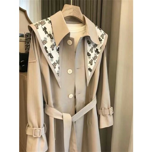 초가을 새로운 여성 의류 중간 길이 영국 스타일 카키 재킷 코트 봄과 가을 얇은 코트