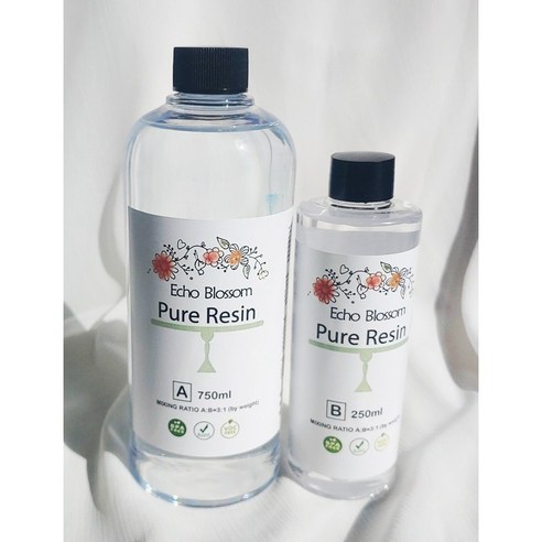 크리스탈 투명한 레진으로 다양한 소재에 활용 가능