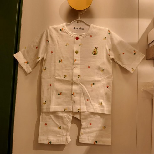 밤새 뒤척이는 우리 아기, 꿀잠을 선물할 순 없을까? 압소바 치치 7부 내의 솔직 후기 압소바7부내의