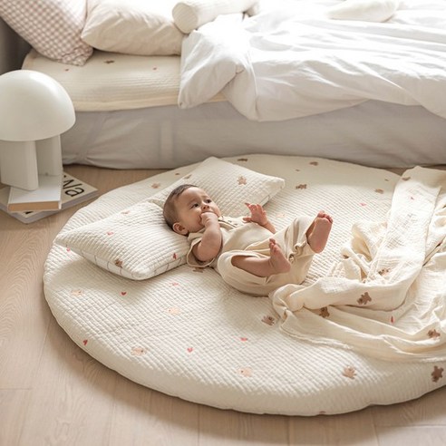 포근함이 피어나는 공간, 비비엔다 순수 아기 원형 러그로 완성하는 사랑스러운 보금자리 비비엔다원형러그