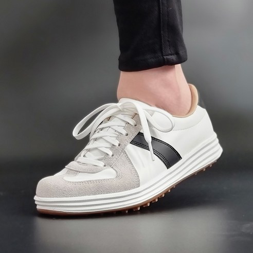 여성골프화 액션런 여성 스파이크리스 골프화 스니커즈 230-255mm 독일군 운동화 스크린 연습용 겸용 Best Top3