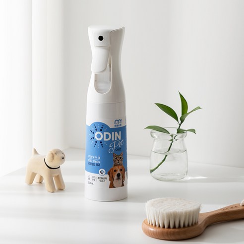 애완동물의 환경을 쾌적하게 유지해주는 소변 제거제