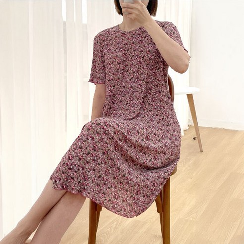 시원하고 우아한 여름을 위한 플리츠원피스